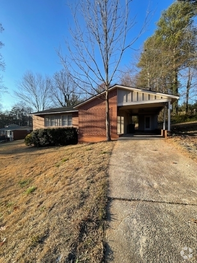 Building Photo - 2401 Neal Ct Rental