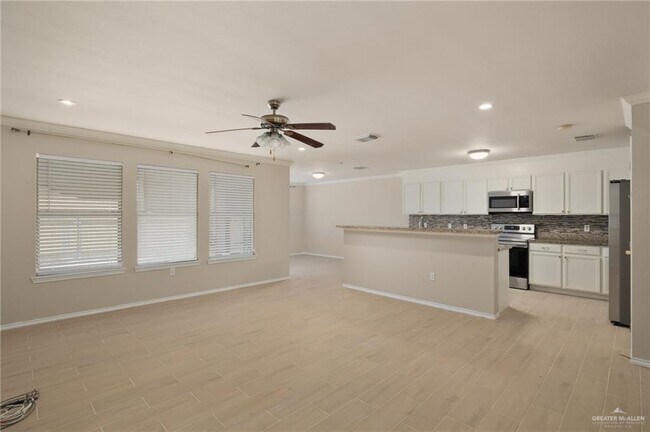 Photo - 16 Andrea Ave