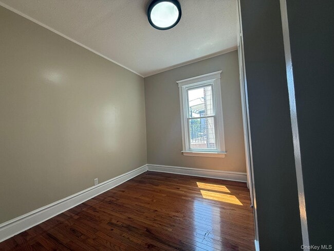 Photo - 2849 Harrington Ave Unit 2