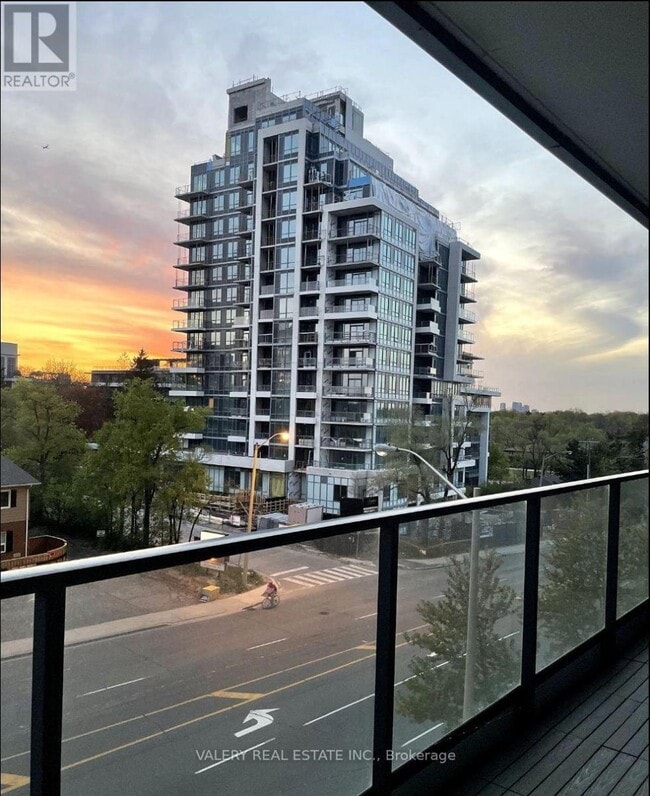 Photo - 2885 Bayview Ave Unit 319