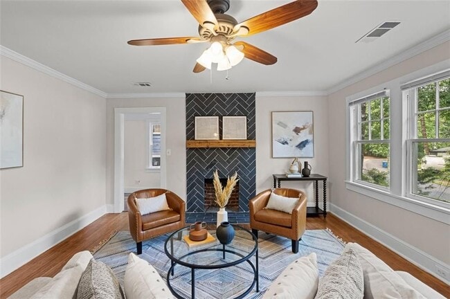 Photo - 1339 Miller Reed Ave SE