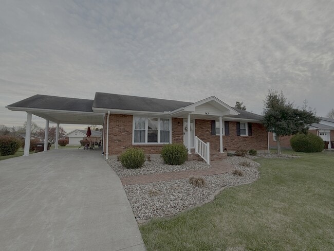 Building Photo - 143 Hamilton Acres