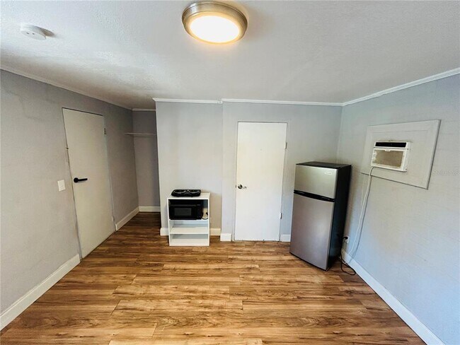 Photo - 553597 US-1 Unit 7