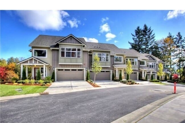 Photo - Spacious 4 bed Townhome in Plateau 228 in Sammamish