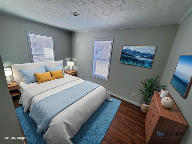 Photo - 8 Swallow Ct