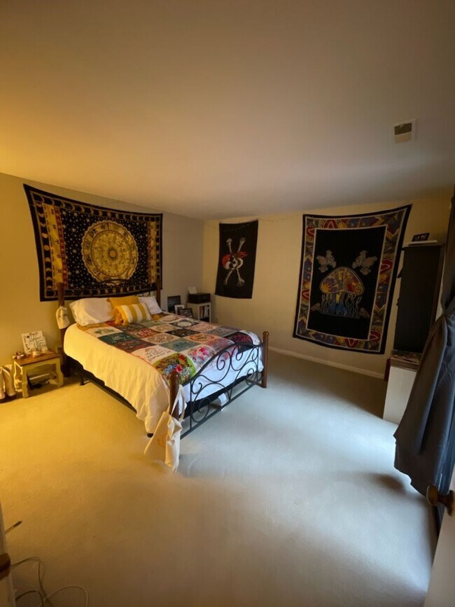 Photo - 2BR Finley Forest Condo – Minutes to Chapel Hill & UNC