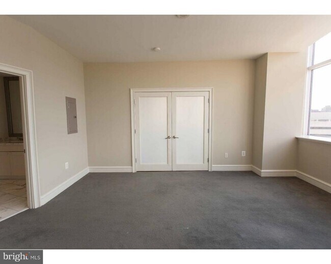 Photo - 201 N 8th St Unit 706