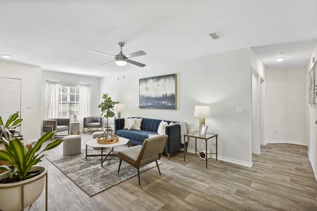 Photo - Country Club Lakes