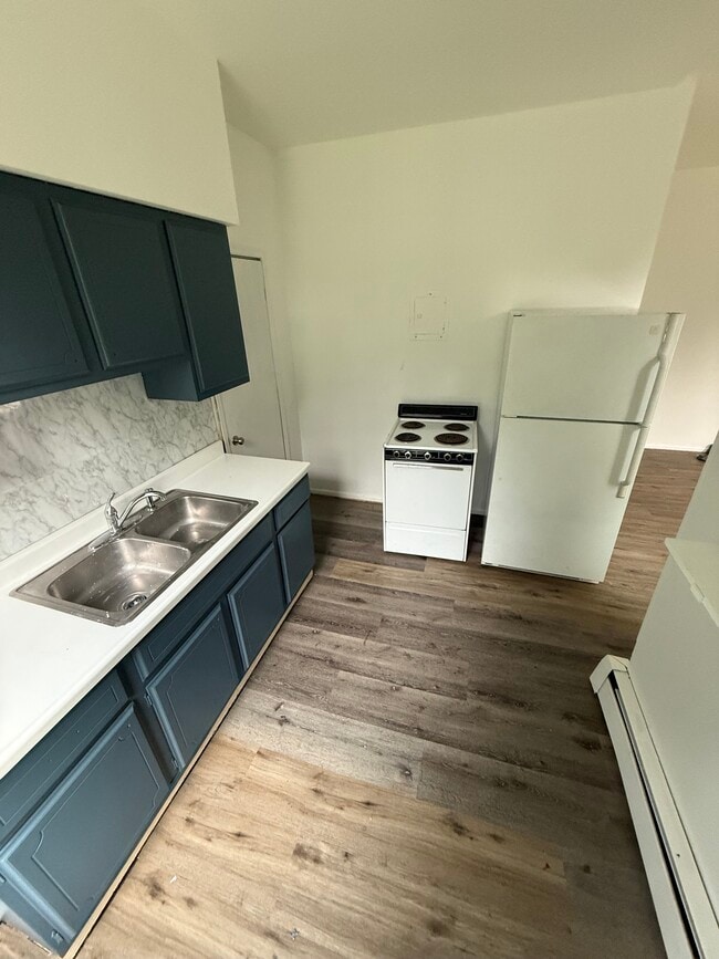 Photo - 680 6th St Unidad 680