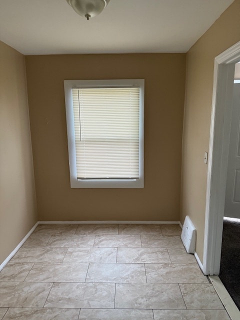 Photo - 18488 Waltham St