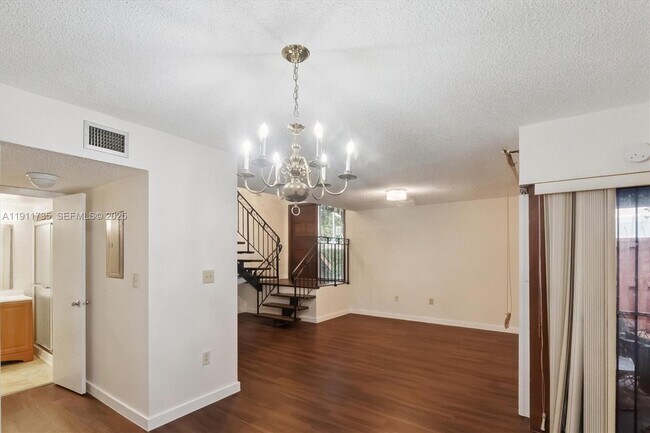 Photo - 5975 SW 137th Ave