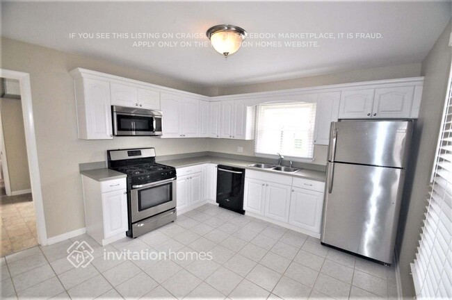 Photo - 9705 S 54th Ave