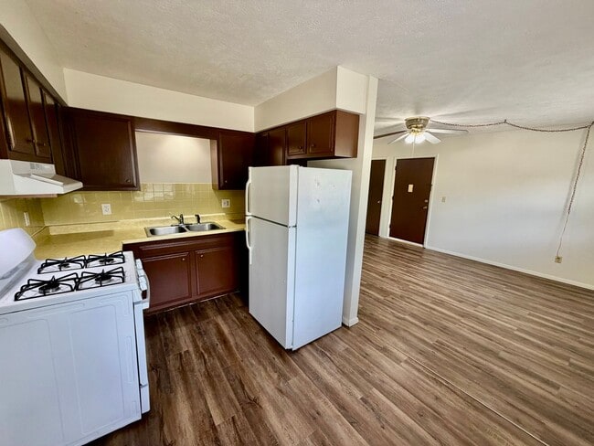 Photo - 102 College Park Ct Unidad 102 College Park - #3