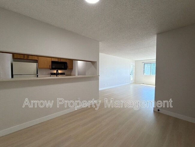 Photo - 2334 N 44th St Unit 19