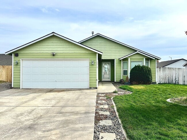 Building Photo - Pristine 3Bed-2Bath Home For Rent Near Rd ...