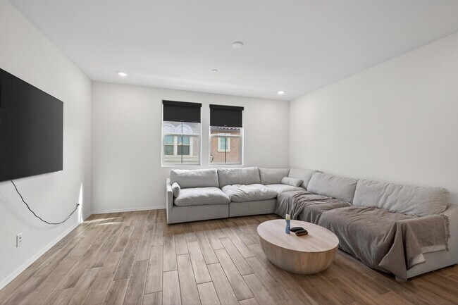 Photo - 2629 S Equestrian Dr