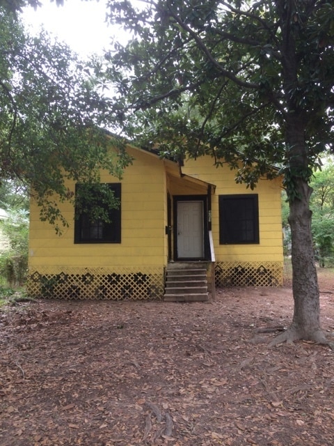 Building Photo - 4253 Lamar Ave