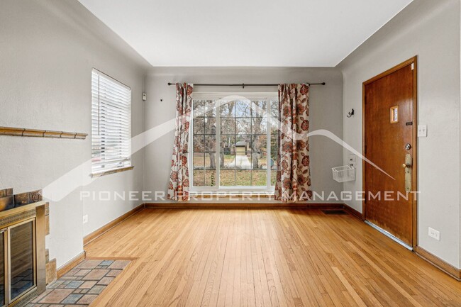 Photo - Spacious Home with Central AC and Washer/Dryer