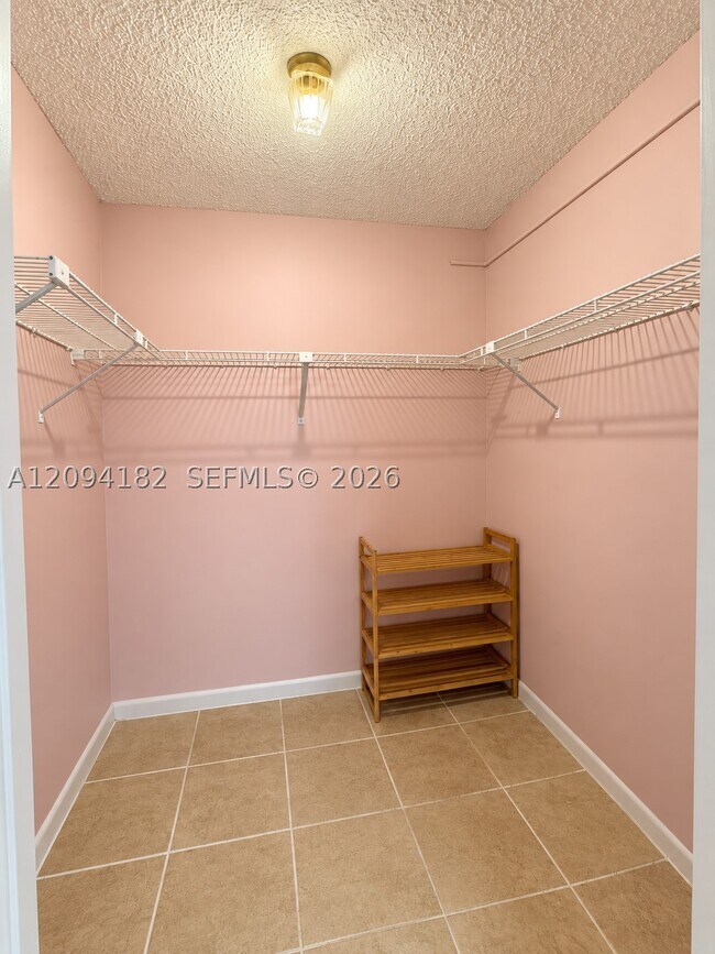 Photo - 17011 N Bay Rd Unit 117