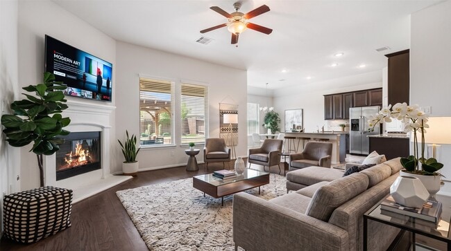 1527 Holly Chase Ct