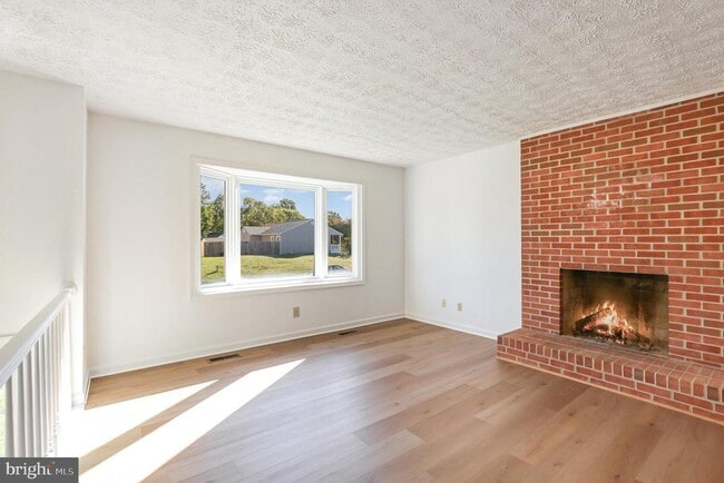 Photo - 802 Shamrock Dr
