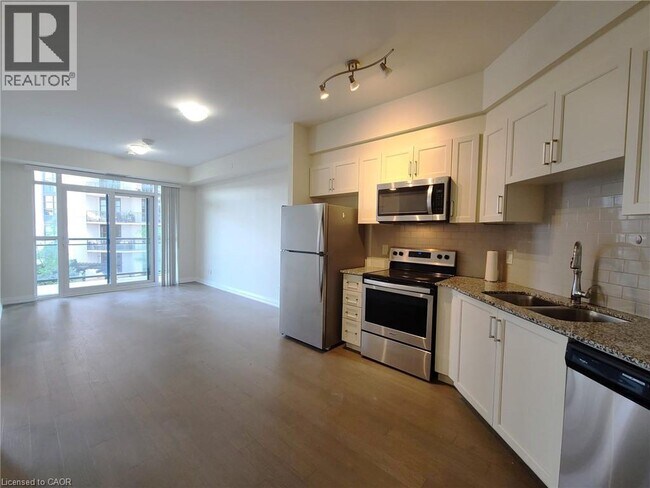 Photo - 155 Caroline St S Unité 511