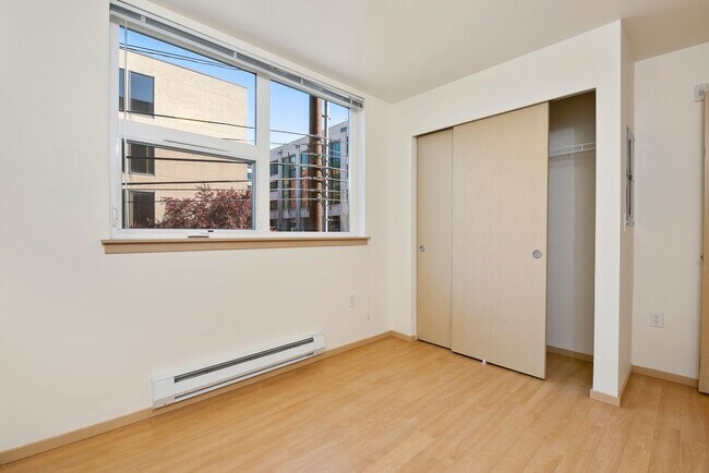 Photo - H2O Apartments