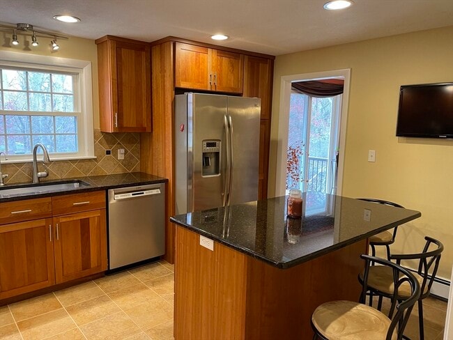 Photo - 2 Barrett Rd