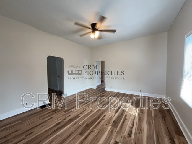 Photo - 1530 S Union St