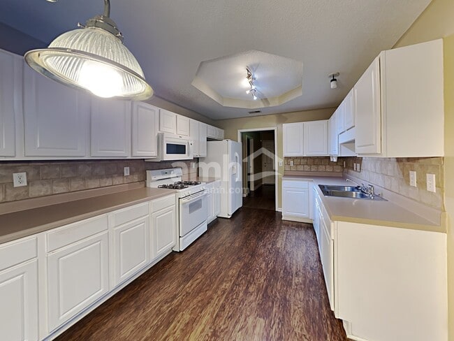 Photo - 3041 Andora Dr SW