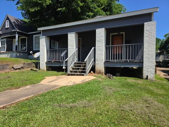 Photo - 648 Wyandotte St Apartment Unit 648 Wyandotte St