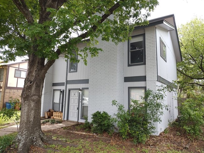 Building Photo - WestcreekB Unit westcreek#B