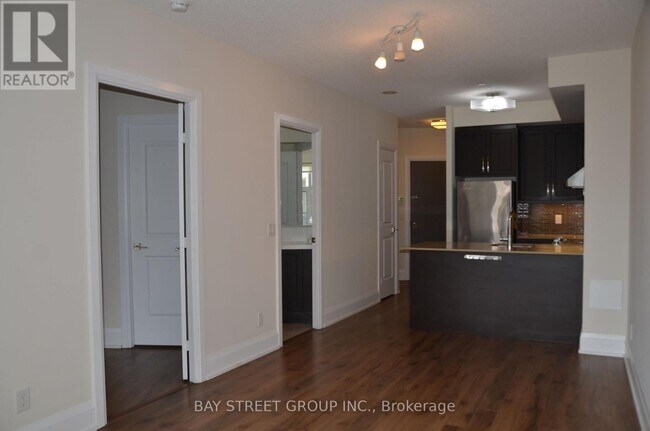 Photo - 1 Old Mill Dr Unit 802