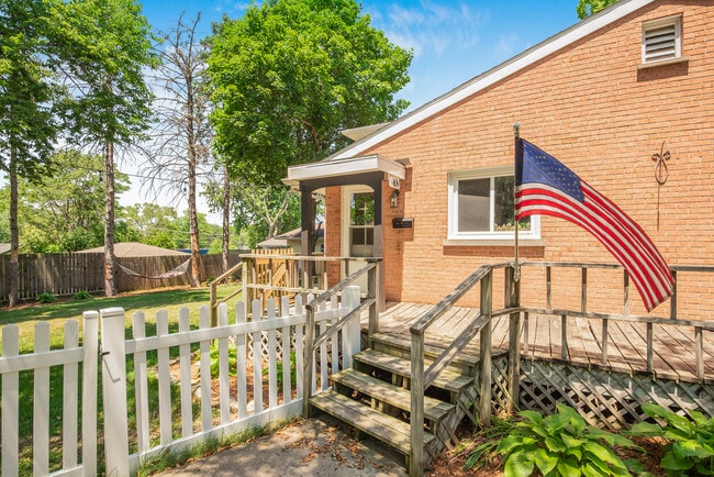 Photo - 409 S Hamilton St