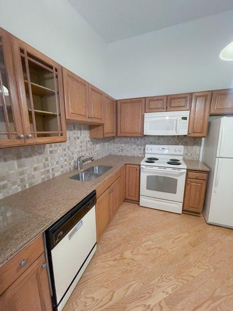 Photo - 10943 Sumter Ave S