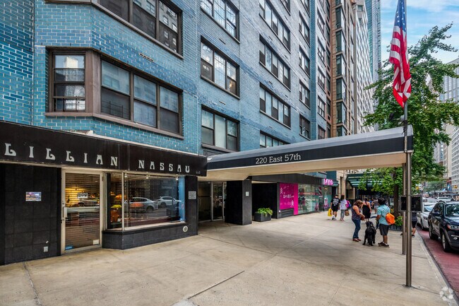 Photo - Carlton East