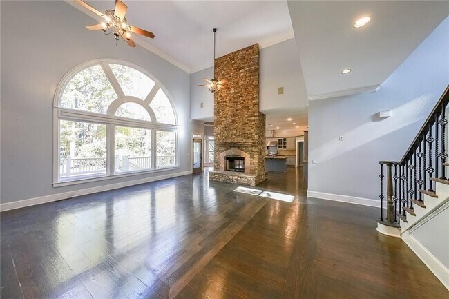 Photo - 2747 Lockerly Ln