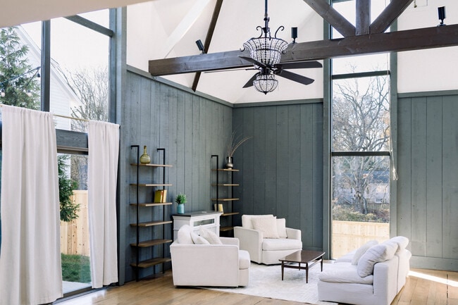 Photo - 24 Morningside Dr S