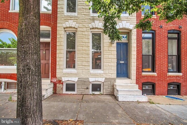Building Photo - 1029 S Hanover St Rental