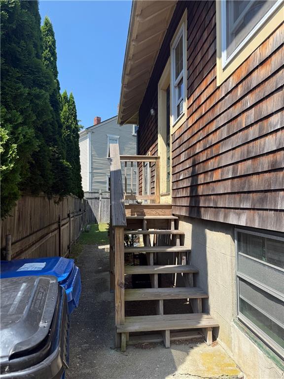 Photo - 60 Farewell St