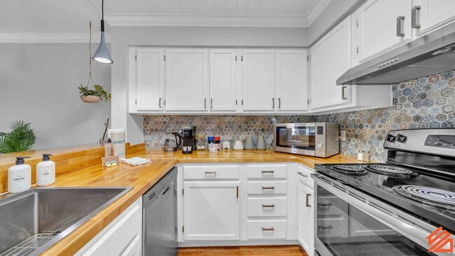 Photo - 318 Bream Ave Unit SI ID1502030P