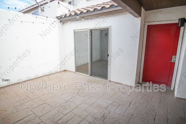 Photo - 4200 Camelot Heights Dr