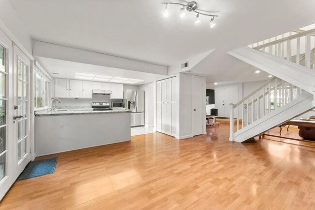 Photo - 7108 Coral Gables Cir