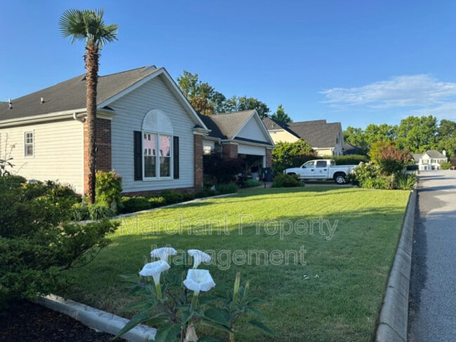 Photo - 8 Capstone Ct