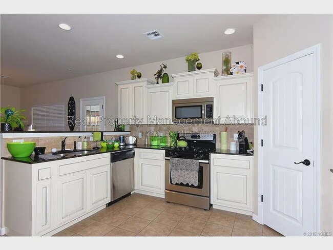 Photo - 14837 S Toledo Pl
