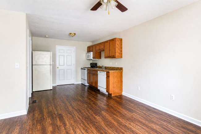 50 Lexington Ct Unidad 50 Lexington Ct A
