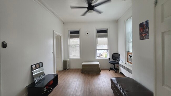 Photo - 23 Sherman Pl Unit 2