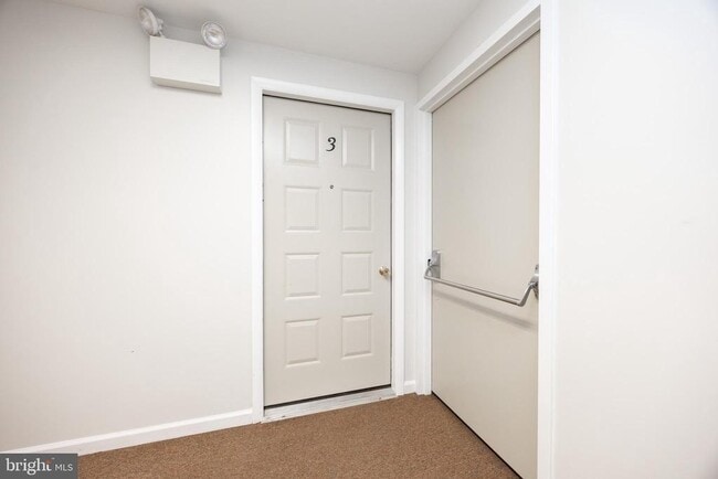 Photo - 3183 Main St. Unit 3