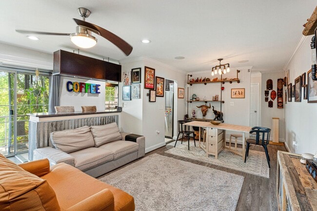 Photo - 5613 Franconia Rd Unit 303