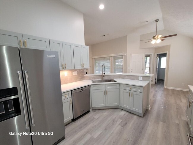 Photo - 6404 Deerwood Pl